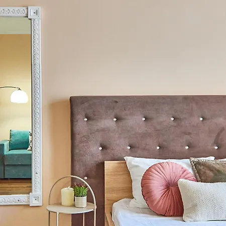 Appartement без відключень світла! елегантні люкс в центрі мукачева Moekatsjeve