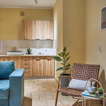 без відключень світла! елегантні люкс в центрі мукачева Apartment *